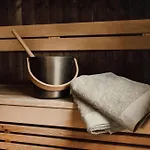 Ireneborg, With Finnish Sauna Appartement Svedja